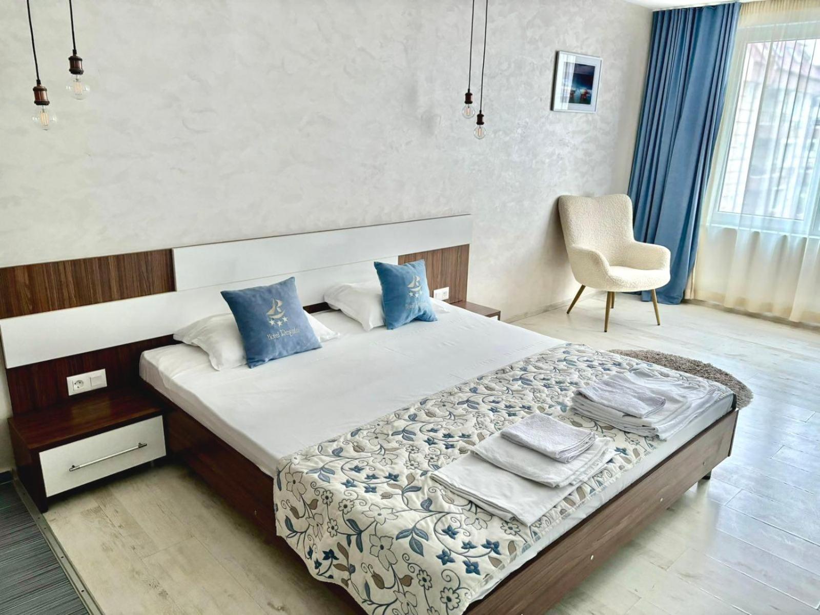 Family Hotel Regata Pomorie Exterior foto
